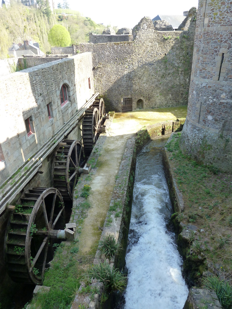 รูปถ่าย ฝรั่งเศส(France) ฟูแฌร์(Fougeres) 2010-04 85
