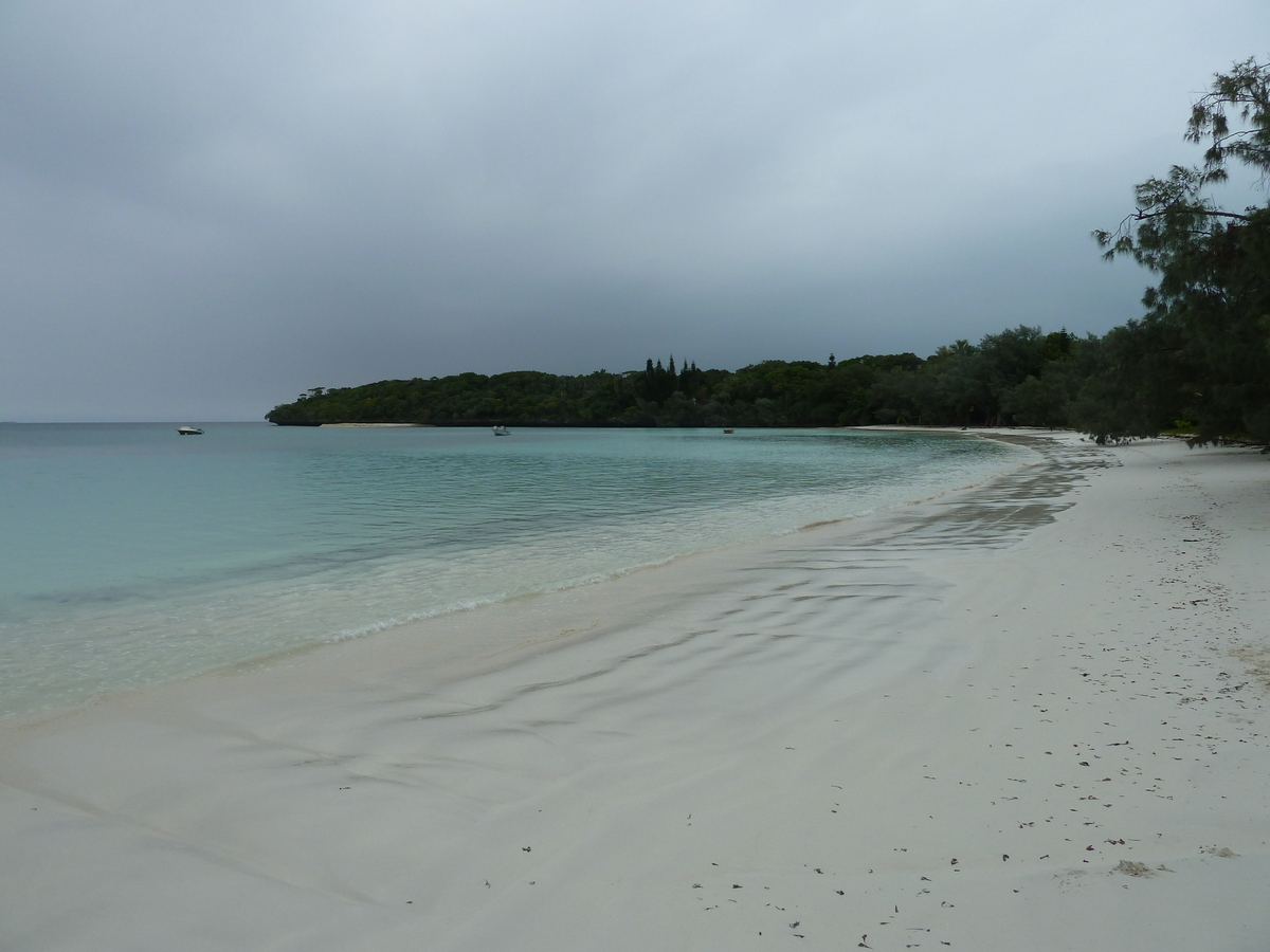 รูปถ่าย นิวแคลิโดเนีย(New Caledonia) เกาะต้นสน(Ile des pins) หาดคูโต(Kuto Beach) 2010-05 31
