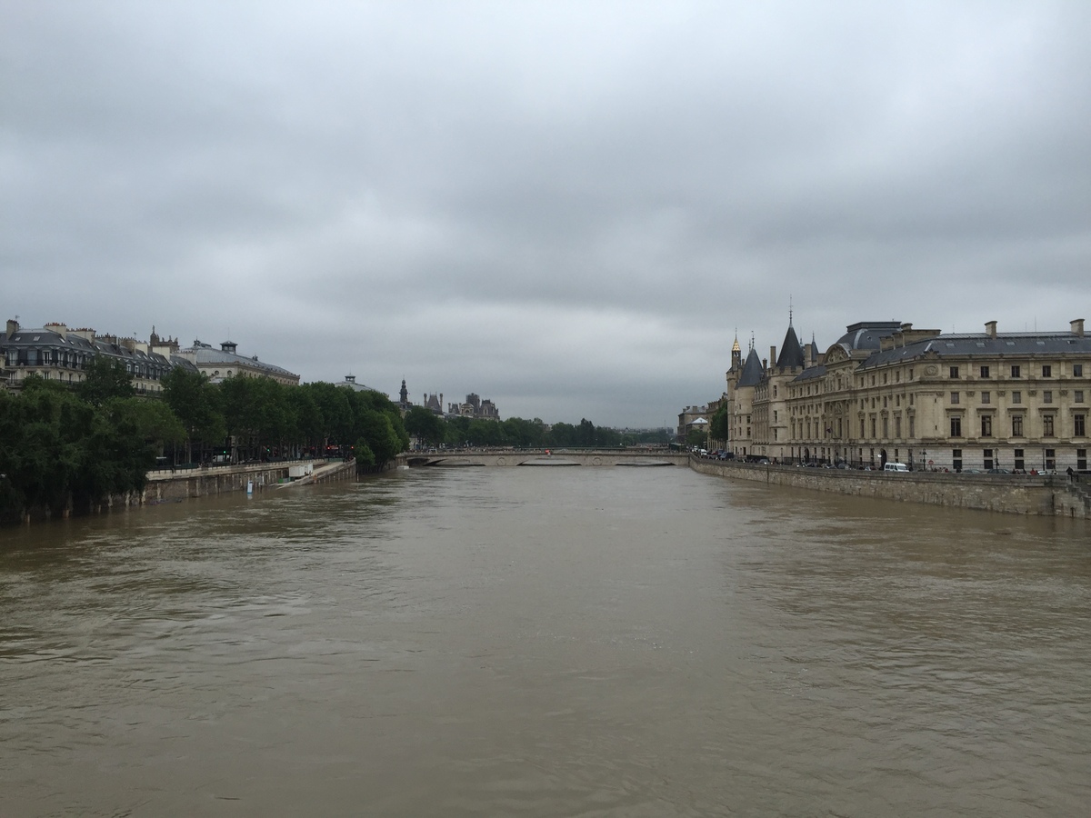 รูปถ่าย ฝรั่งเศส(France) ปารีส(Paris) แม่น้ำแซน(Seine river) 2016-06 29
