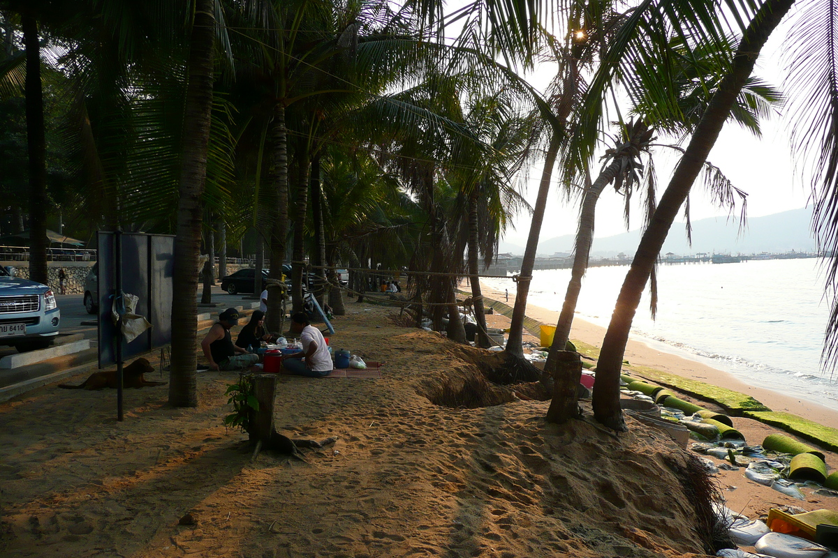 รูปถ่าย ไทย(Thailand) ชลบุรี(Chonburi) บางเสร่(Bang Saray) 2008-01 17
