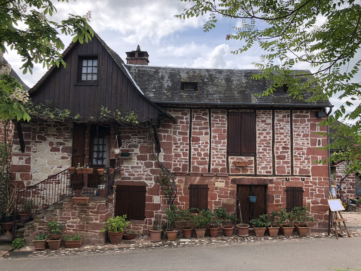 รูปถ่าย ฝรั่งเศส(France) กอลงฌ์-ลา-รูฌ(Collonges la Rouge) 2018-04 75