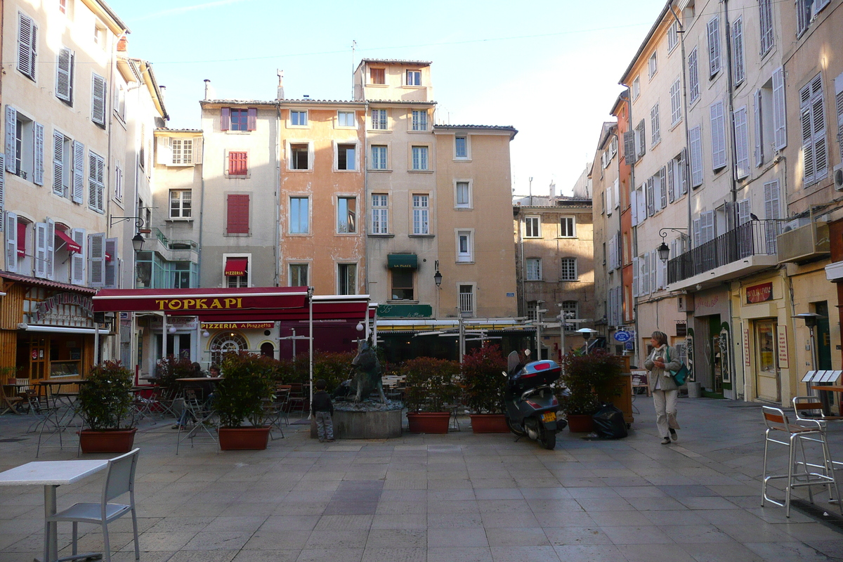 รูปถ่าย ฝรั่งเศส(France) แอ็กซ์-อ็อง-โพรว็องส์(Aix en Provence) ศาลาว่าการเมืองแอ็กซ์(Aix Town Hall) 2008-04 10