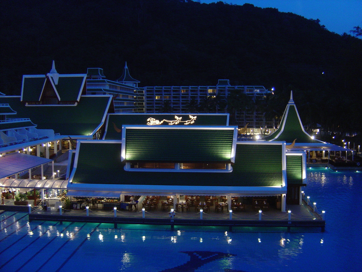 รูปถ่าย ไทย(Thailand) ภูเก็ต(Phuket) โรงแรมเลอเมอริเดียน ภูเก็ตบีช(Meridien Phuket Beach Hotel) 2005-12 0