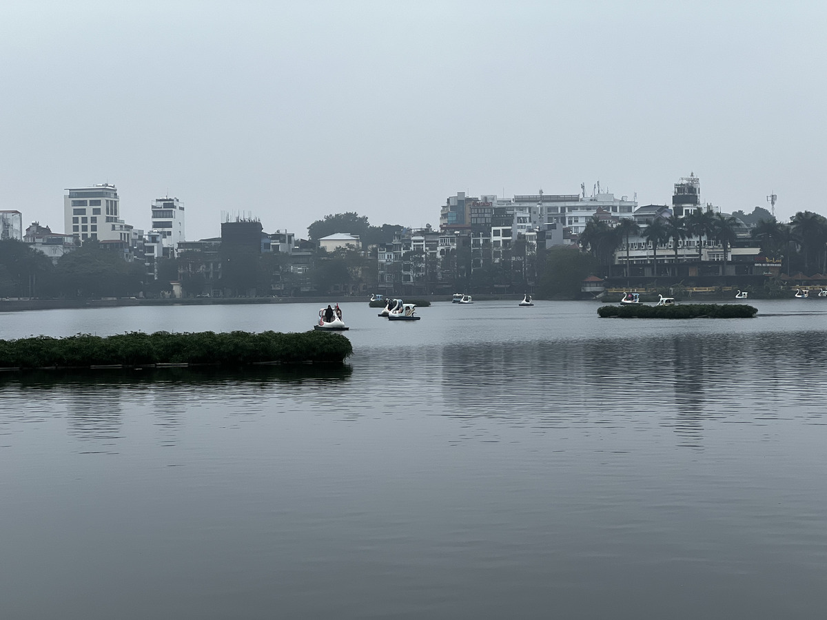 รูปถ่าย เวียดนาม(Vietnam) ฮานอย(Hanoi) ทะเลสาบเทย์(Tay Lake) 2024-01 15