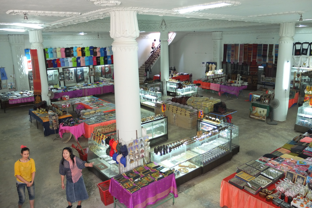 รูปถ่าย ลาว(Laos) เวียงจันทน์(Vientiane) 2012-12 155