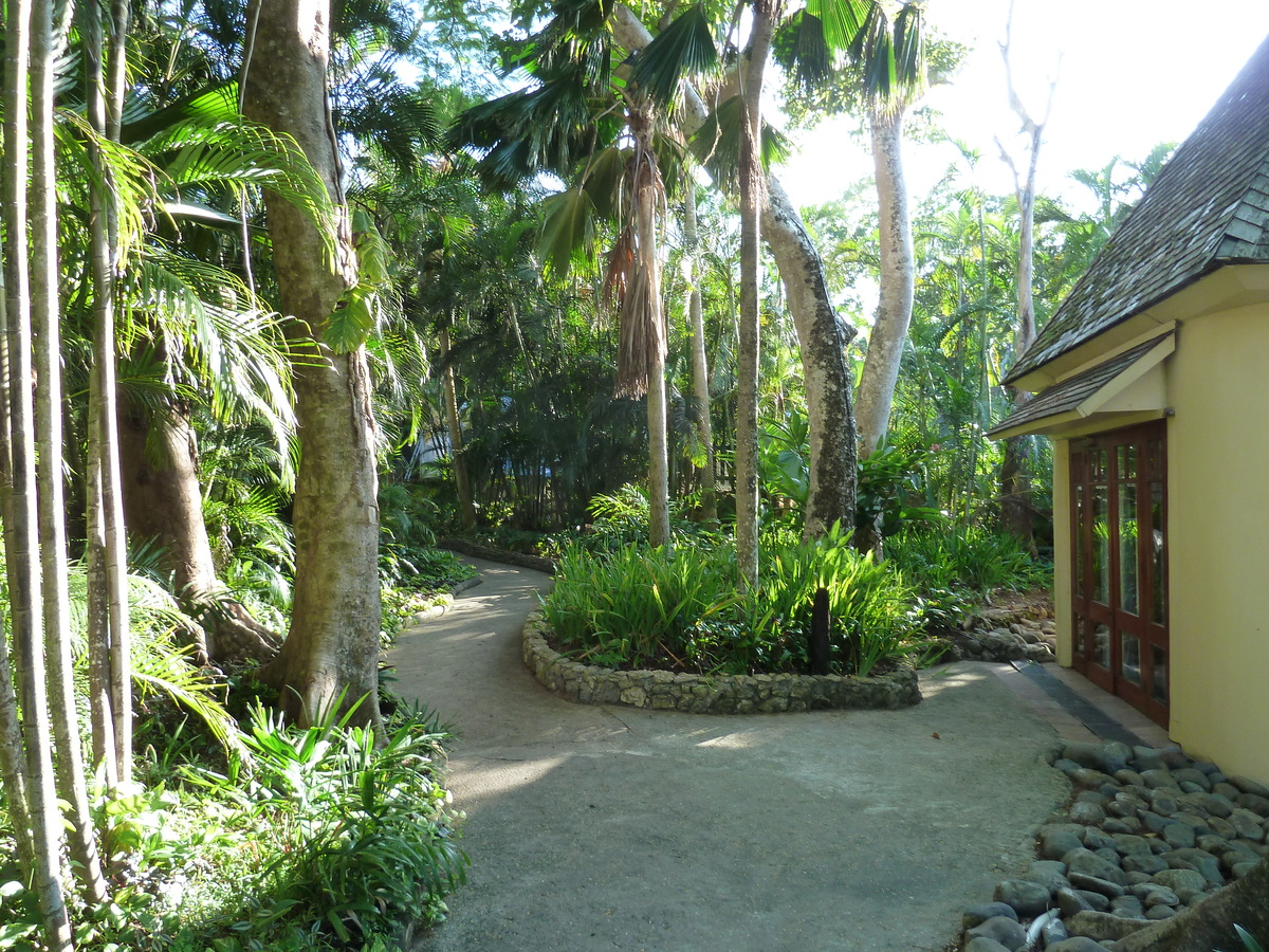 รูปถ่าย ฟิจิ(Fiji) รีสอร์ตแชงกรี-ลาฟิเจียน(Shangri La Fijian Resort) 2010-05 7