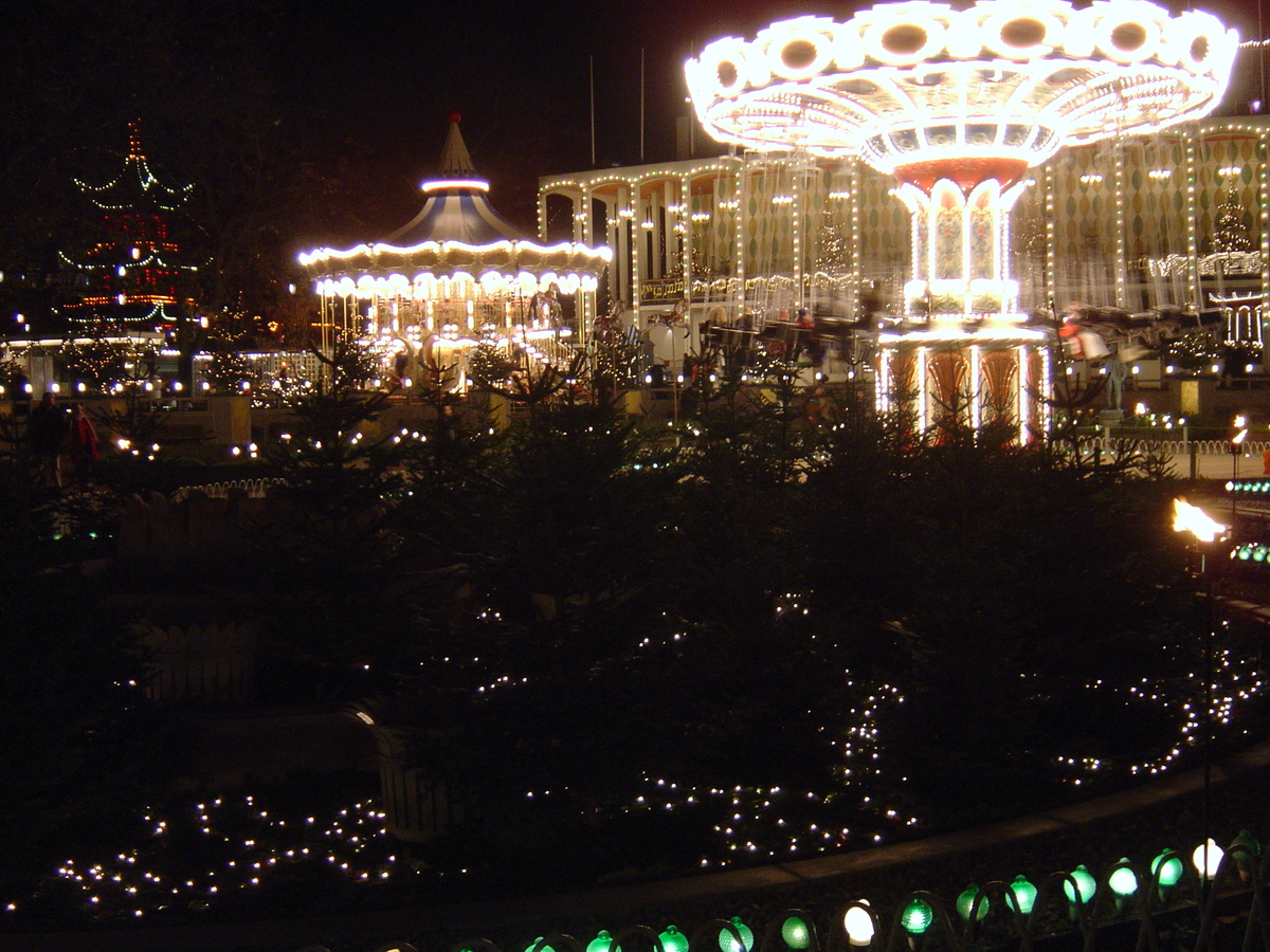 รูปถ่าย เดนมาร์ก(Denmark) โคเปนเฮเกน(Copenhagen) สวนสาธารณะทิโวลี(Tivoli Park) 2004-11 5