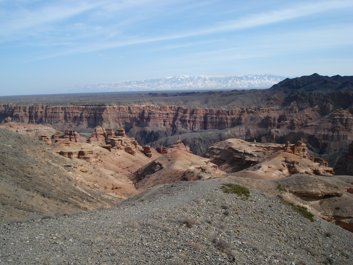 รูปถ่าย คาซัคสถาน(Kazakhstan) หุบผาชารึน(Charyn Canyon) 2007-03 197
