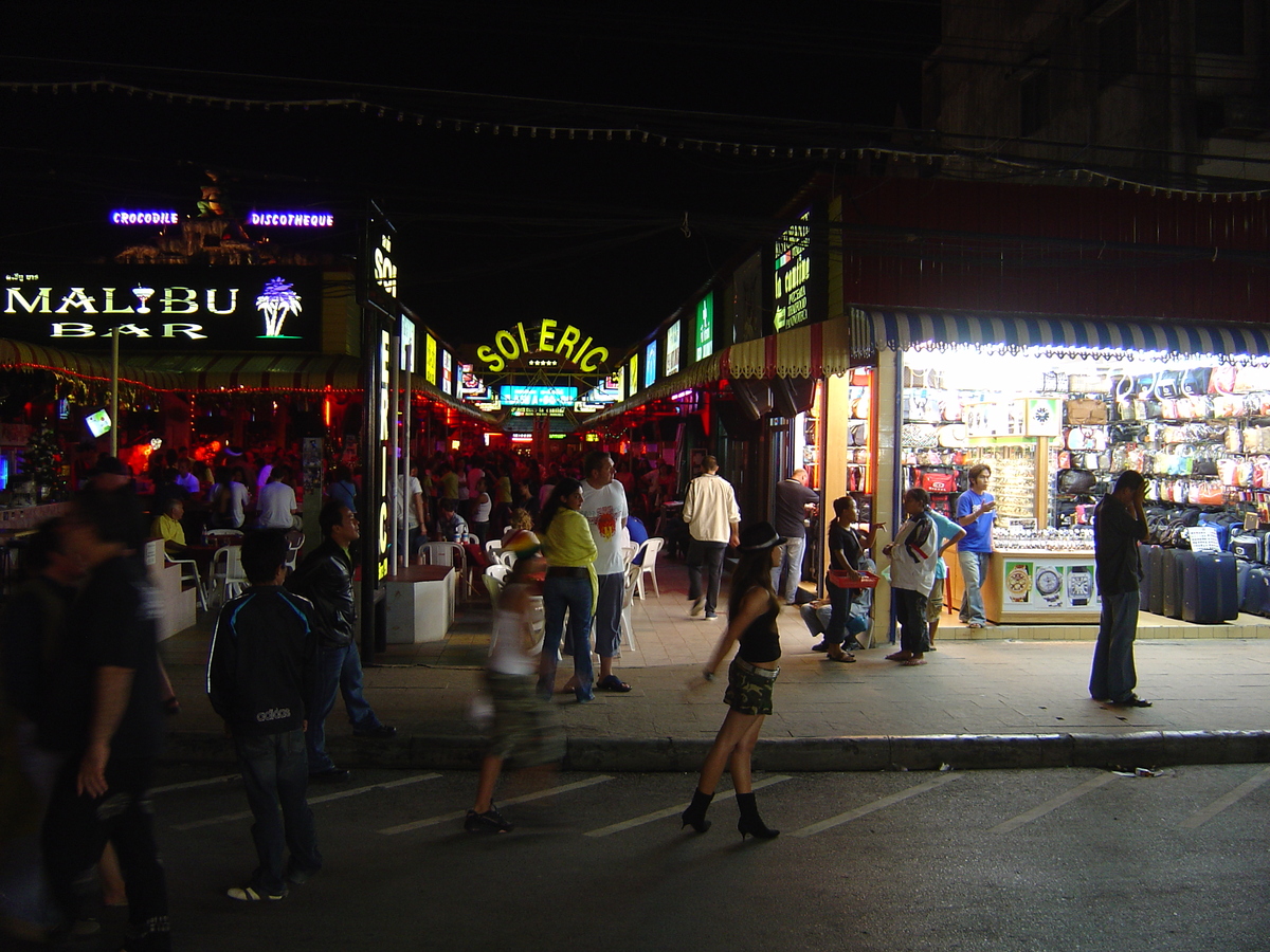 รูปถ่าย ไทย(Thailand) ภูเก็ต(Phuket) ป่าตอง(Patong) สีสันกลางคืน(night) 2005-12 15