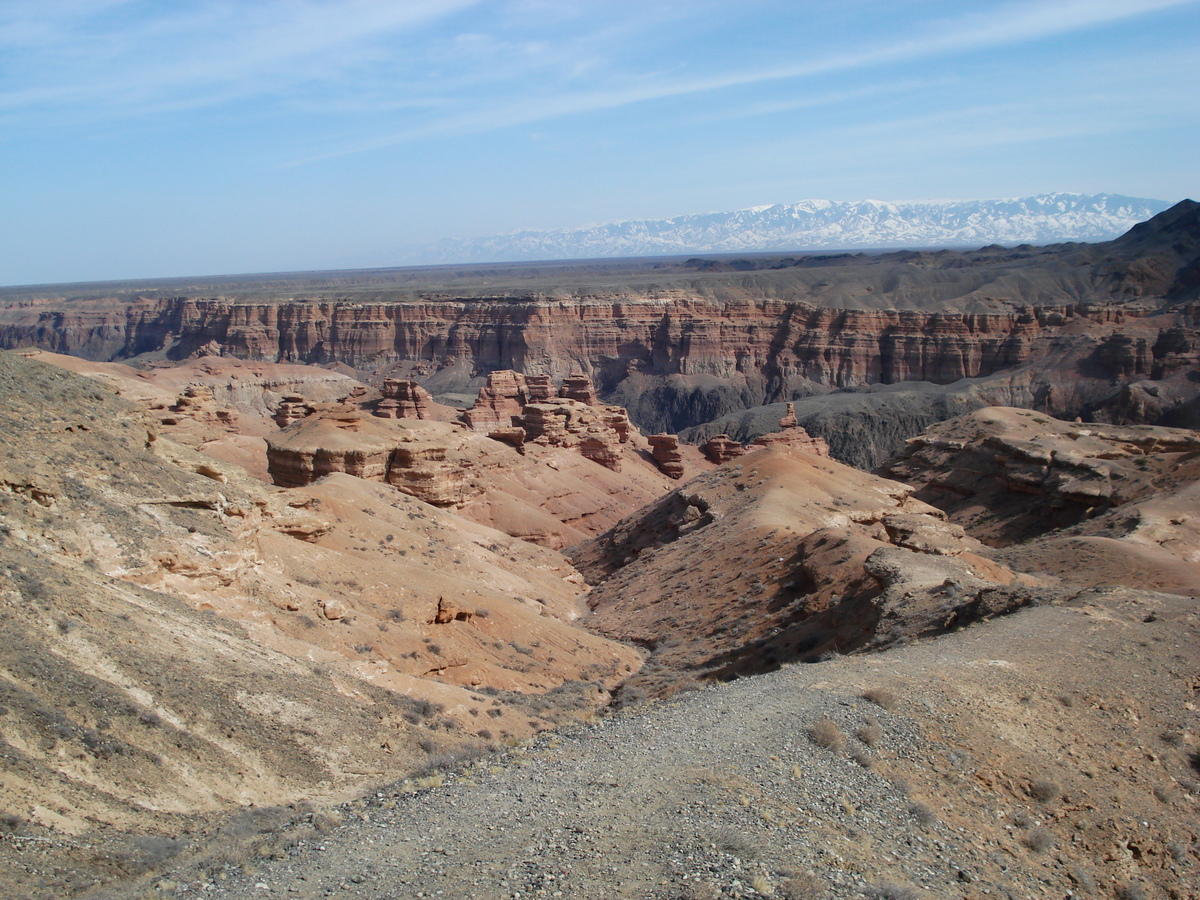 รูปถ่าย คาซัคสถาน(Kazakhstan) หุบผาชารึน(Charyn Canyon) 2007-03 40