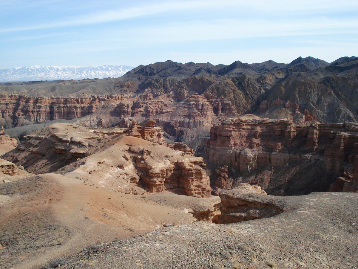 รูปถ่าย คาซัคสถาน(Kazakhstan) หุบผาชารึน(Charyn Canyon) 2007-03 4