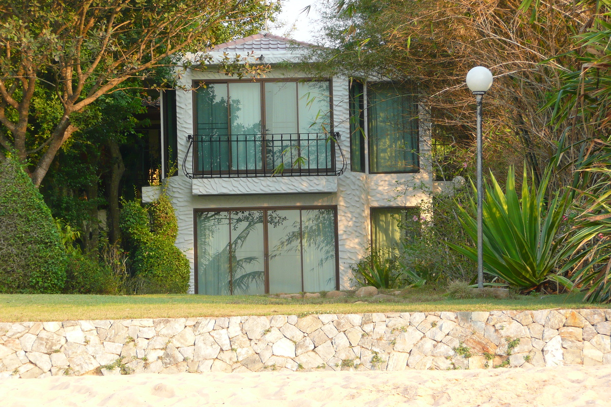 รูปถ่าย ไทย(Thailand) ชลบุรี(Chonburi) หาดซันไชน์(Sunshine beach) 2008-01 11