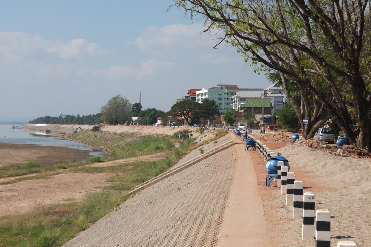 รูปถ่าย ลาว(Laos) เวียงจันทน์(Vientiane) 2012-12 27