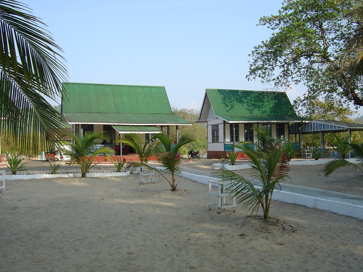 รูปถ่าย พม่า(Myanmar) หาดหม่องมะกัน(Maungmagan beach) 2005-01 39