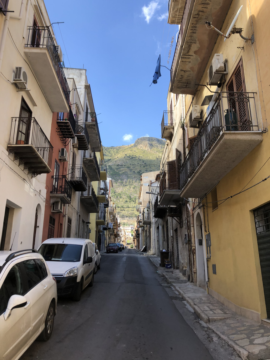 รูปถ่าย อิตาลี(Italy) ซิซิลี(Sicily) กัสเตลลัมมาเรเดลโกลโฟ(Castellammare del Golfo) 2020-02 20