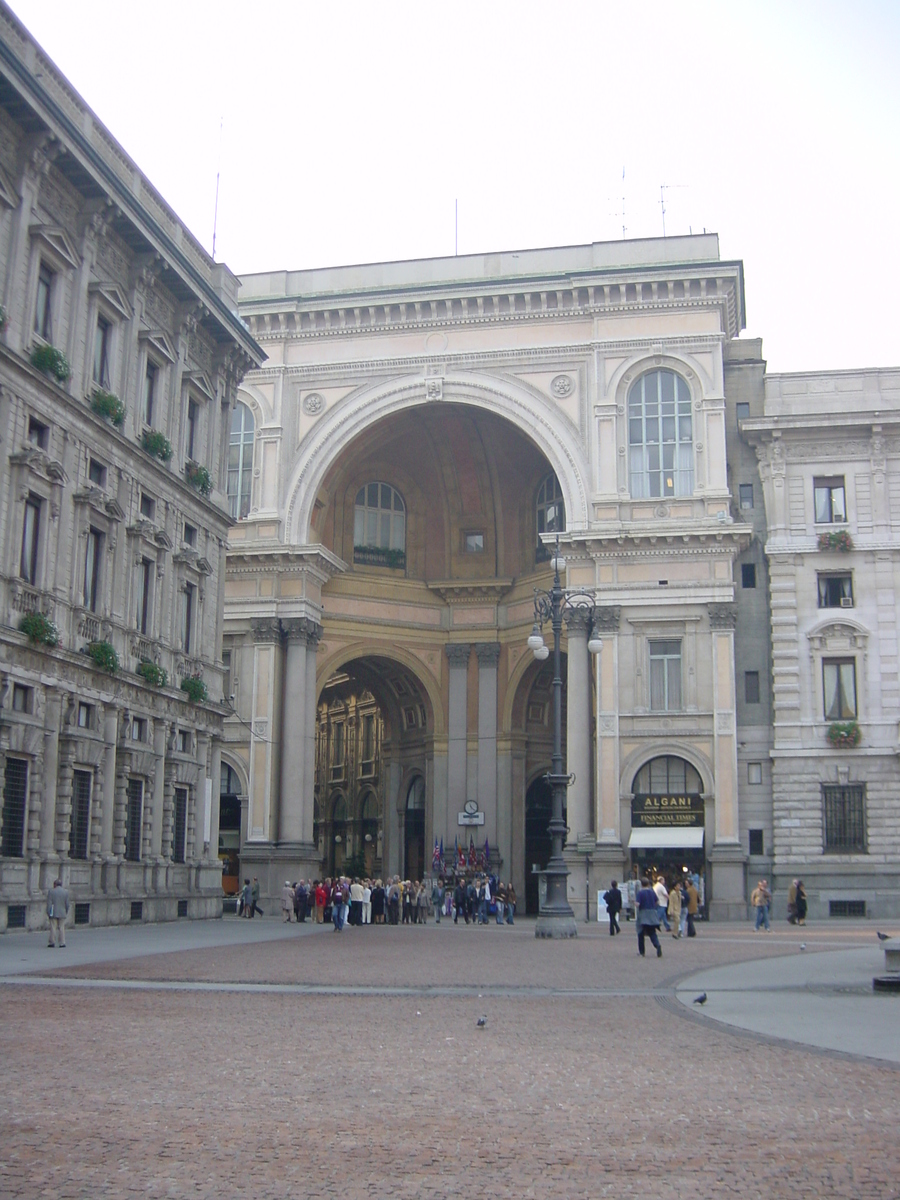 รูปถ่าย อิตาลี(Italy) มิลาน(Milan) 2001-10 22