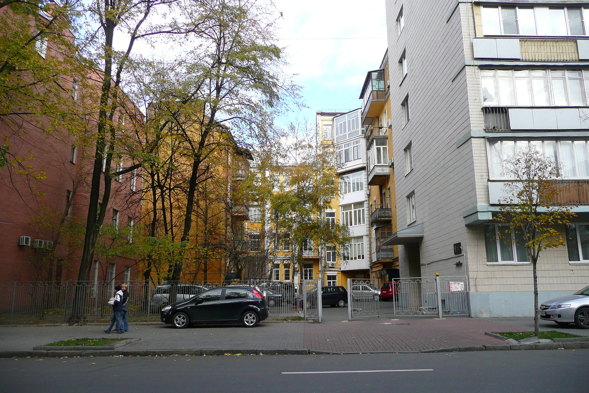 รูปถ่าย ยูเครน(Ukraine) เคียฟ(Kiev) ลีปกี้(Lypky) 2007-11 21