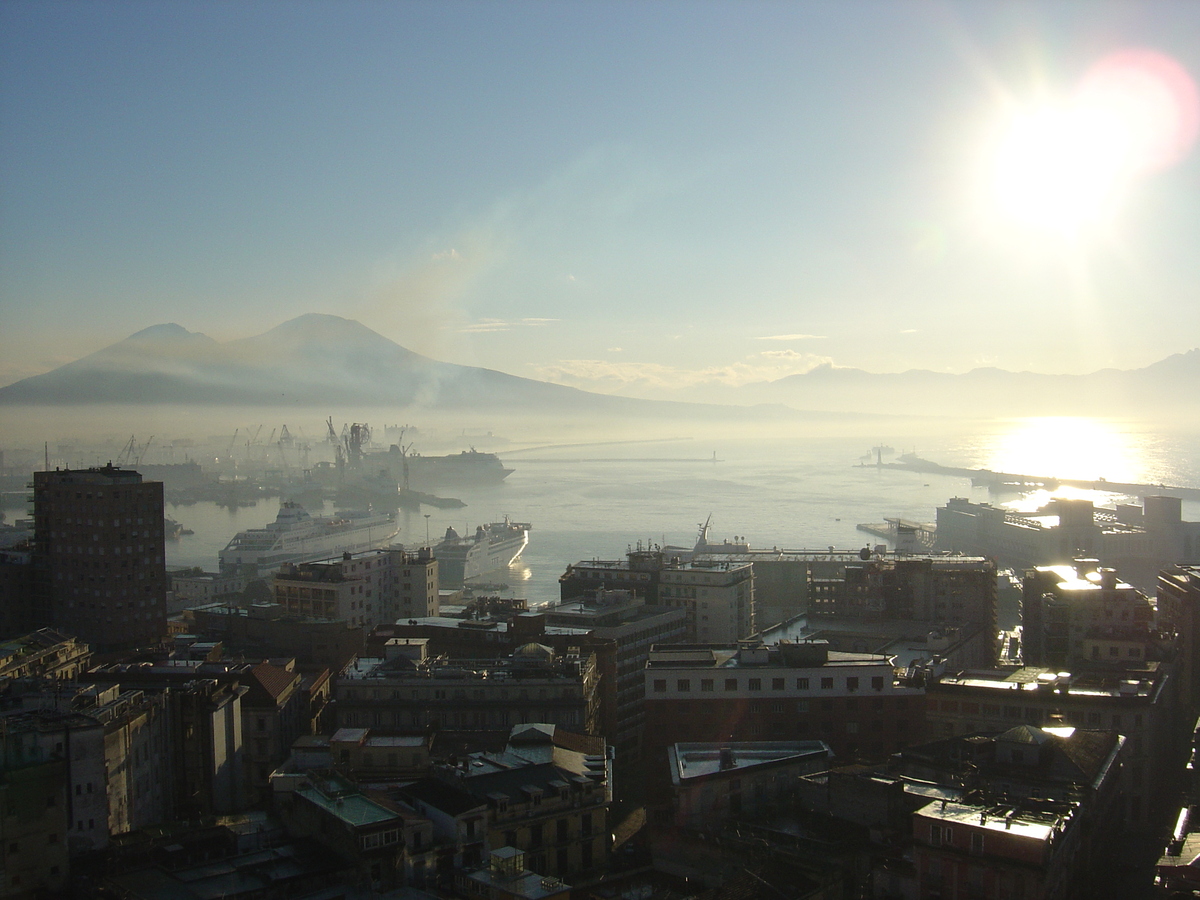 รูปถ่าย อิตาลี(Italy) นาโปลี(Naples) 2004-11 2