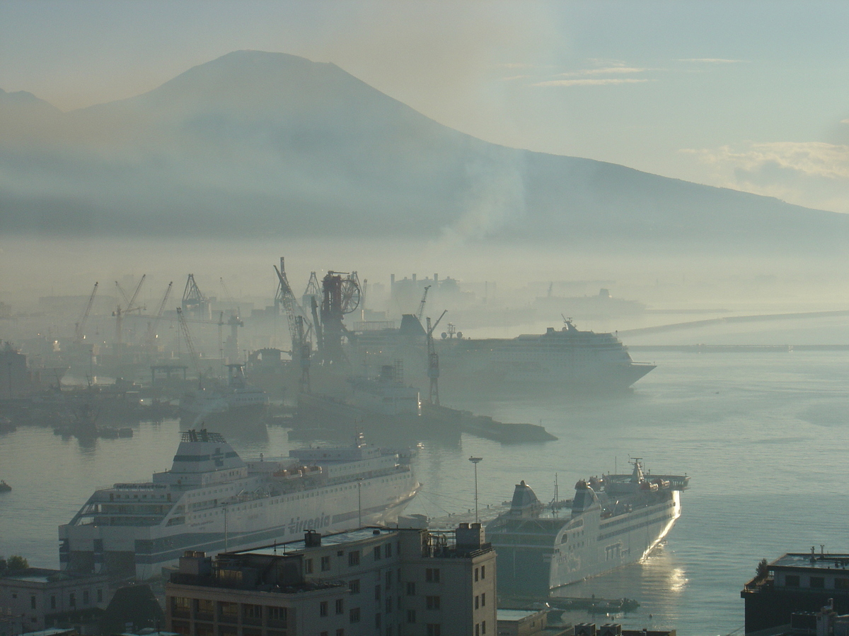 รูปถ่าย อิตาลี(Italy) นาโปลี(Naples) 2004-11 9