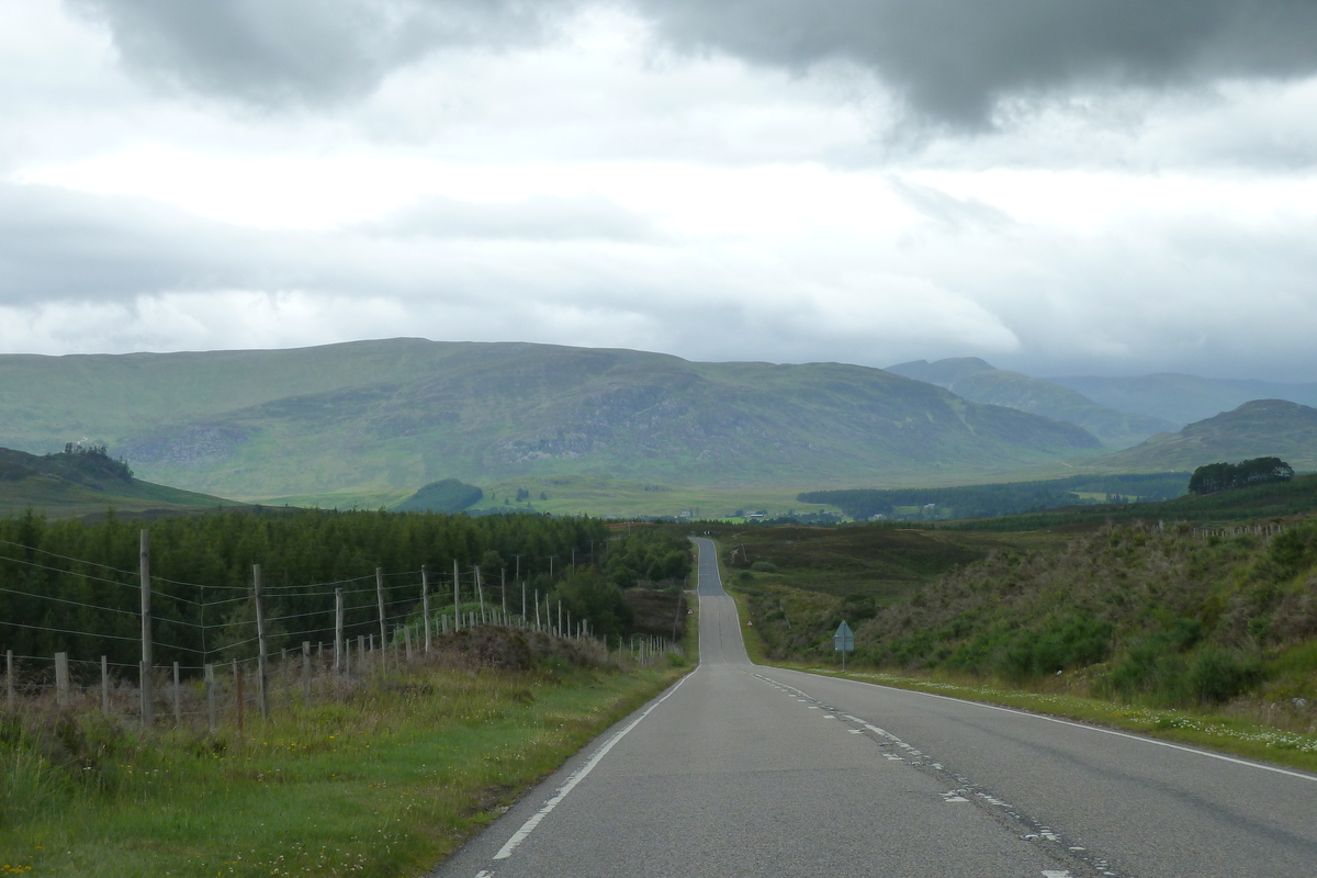 รูปถ่าย อังกฤษ(United Kingdom) สกอตแลนด์(Scotland) ถนนจากฟอร์เรสไปเอวีมอร์(Forres to Aviemore road) 2011-07 4