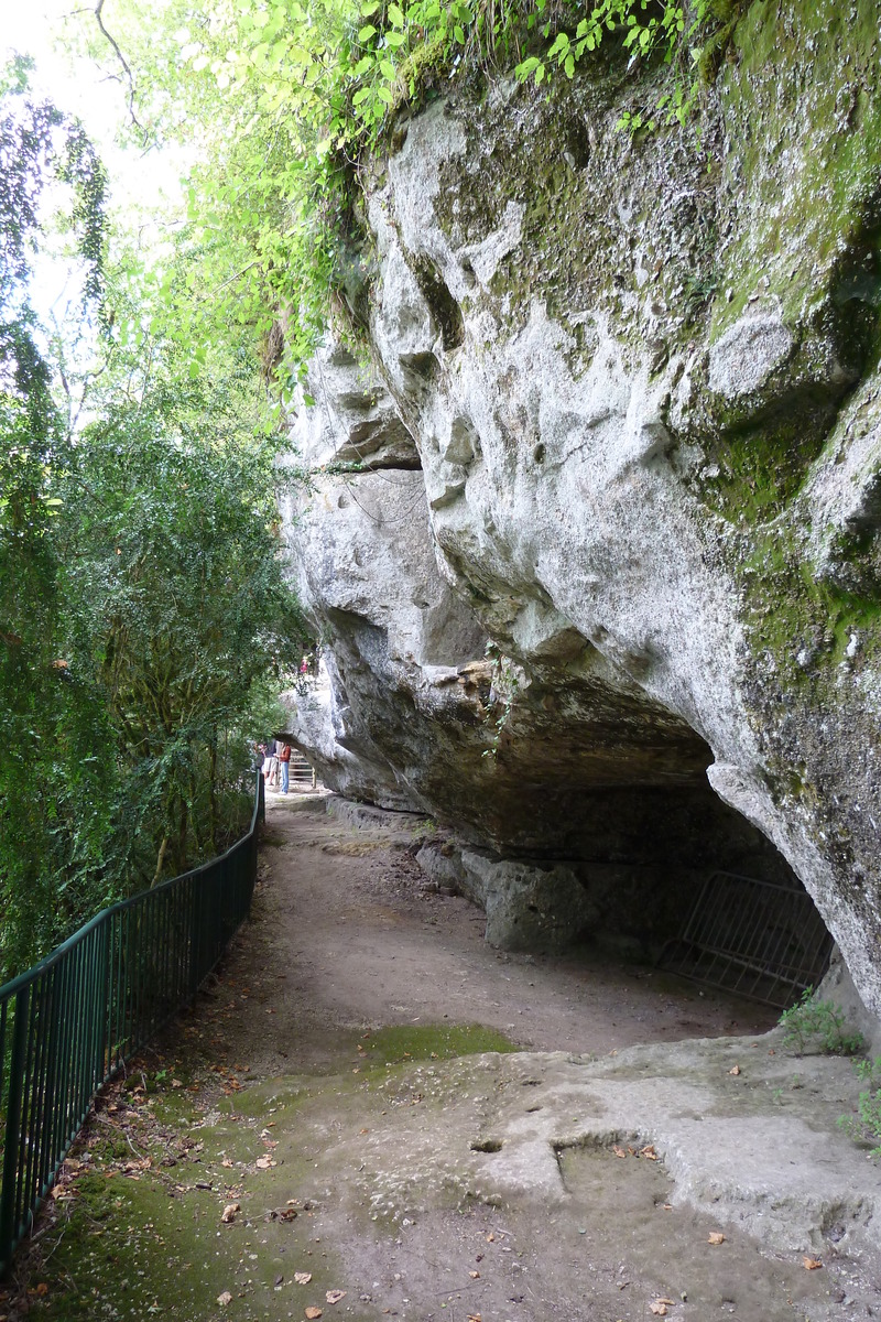 รูปถ่าย ฝรั่งเศส(France) ลาร็อกแซ็งคริสตอฟ(La Roque St Christophe) 2010-08 54