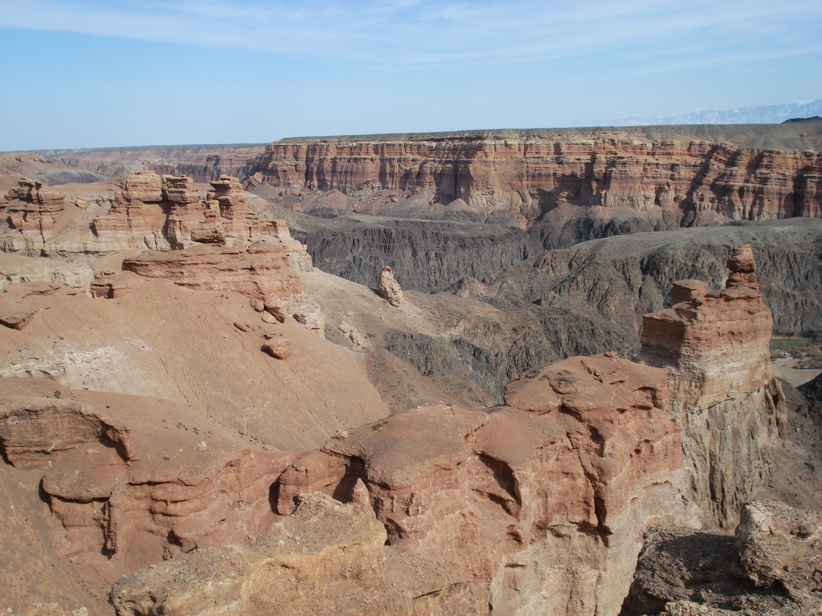 รูปถ่าย คาซัคสถาน(Kazakhstan) หุบผาชารึน(Charyn Canyon) 2007-03 123