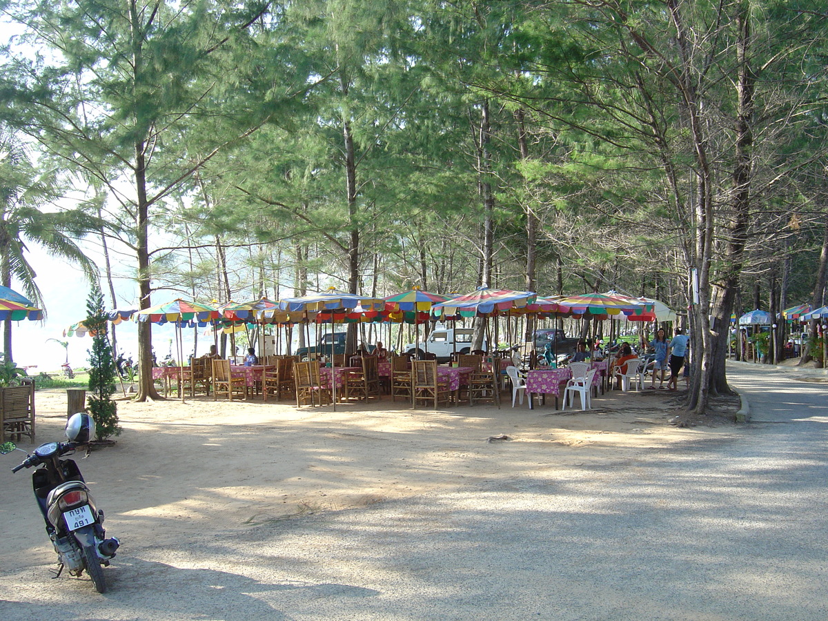 รูปถ่าย ไทย(Thailand) ภูเก็ต(Phuket) หาดในหาน(Nai Harn Beach) 2005-12 11