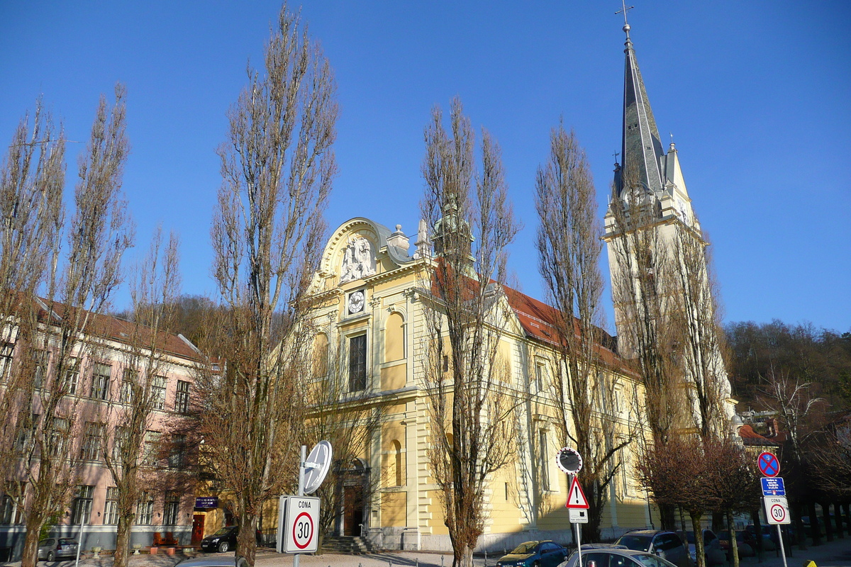 รูปถ่าย สโลวีเนีย(Slovenia) ลีอูบลีอานา(Ljubljana) เมืองเก่า(Historic Centre) 2008-01 41