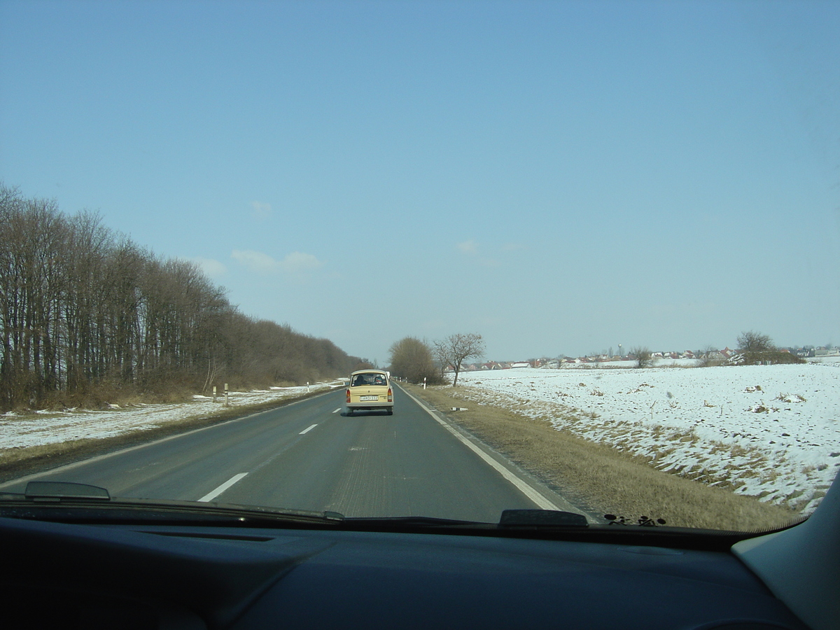 รูปถ่าย ฮังการี(Hungary) ถนนจากเปชไปบูดาเปสต์(Pecs to Budapest Road) 2005-03 9
