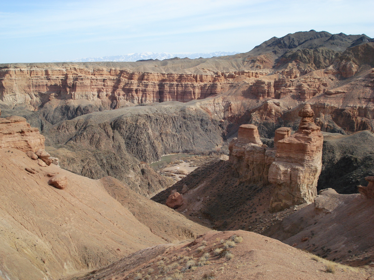 รูปถ่าย คาซัคสถาน(Kazakhstan) หุบผาชารึน(Charyn Canyon) 2007-03 111
