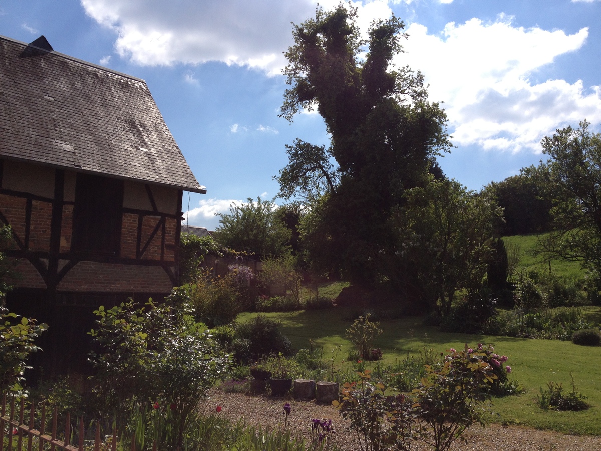 รูปถ่าย ฝรั่งเศส(France) ลียงส์-ลา-ฟอแร(Lyons La Foret) 2014-05 102