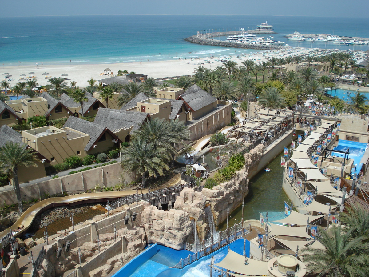 รูปถ่าย สหรัฐอาหรับเอมิเรตส์(United Arab Emirates) ดูไบ(Dubai) สวนน้ำไวลด์วาดี(Wild Wadi) 2007-03 75
