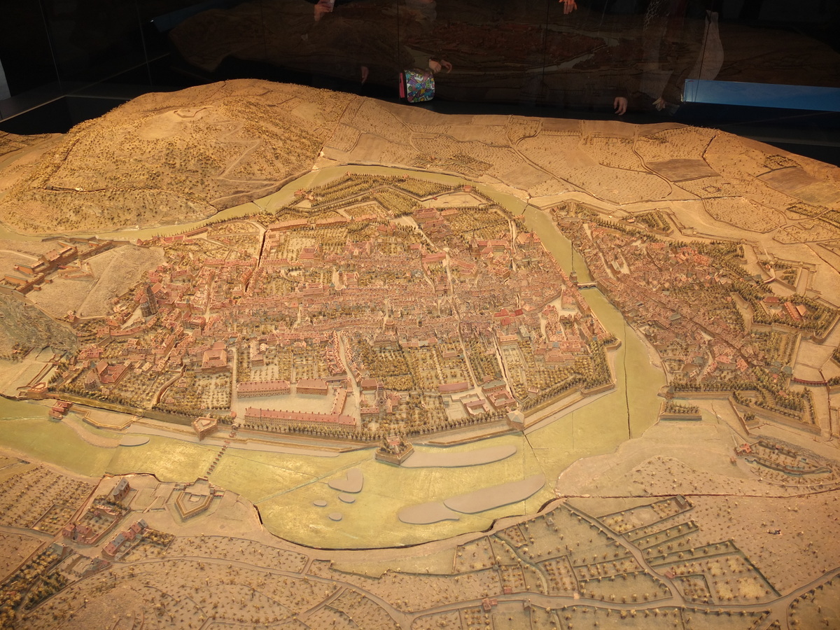 รูปถ่าย ฝรั่งเศส(France) ปารีส(Paris) กร็องปาเล(Grand Palais) 2012-01 81