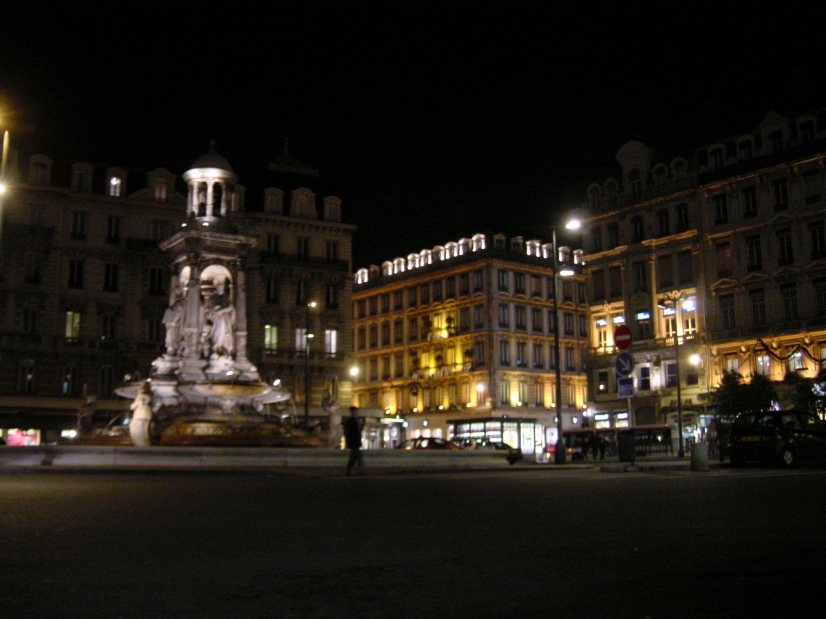 รูปถ่าย ฝรั่งเศส(France) ลีอง(Lyon) 2002-11 10