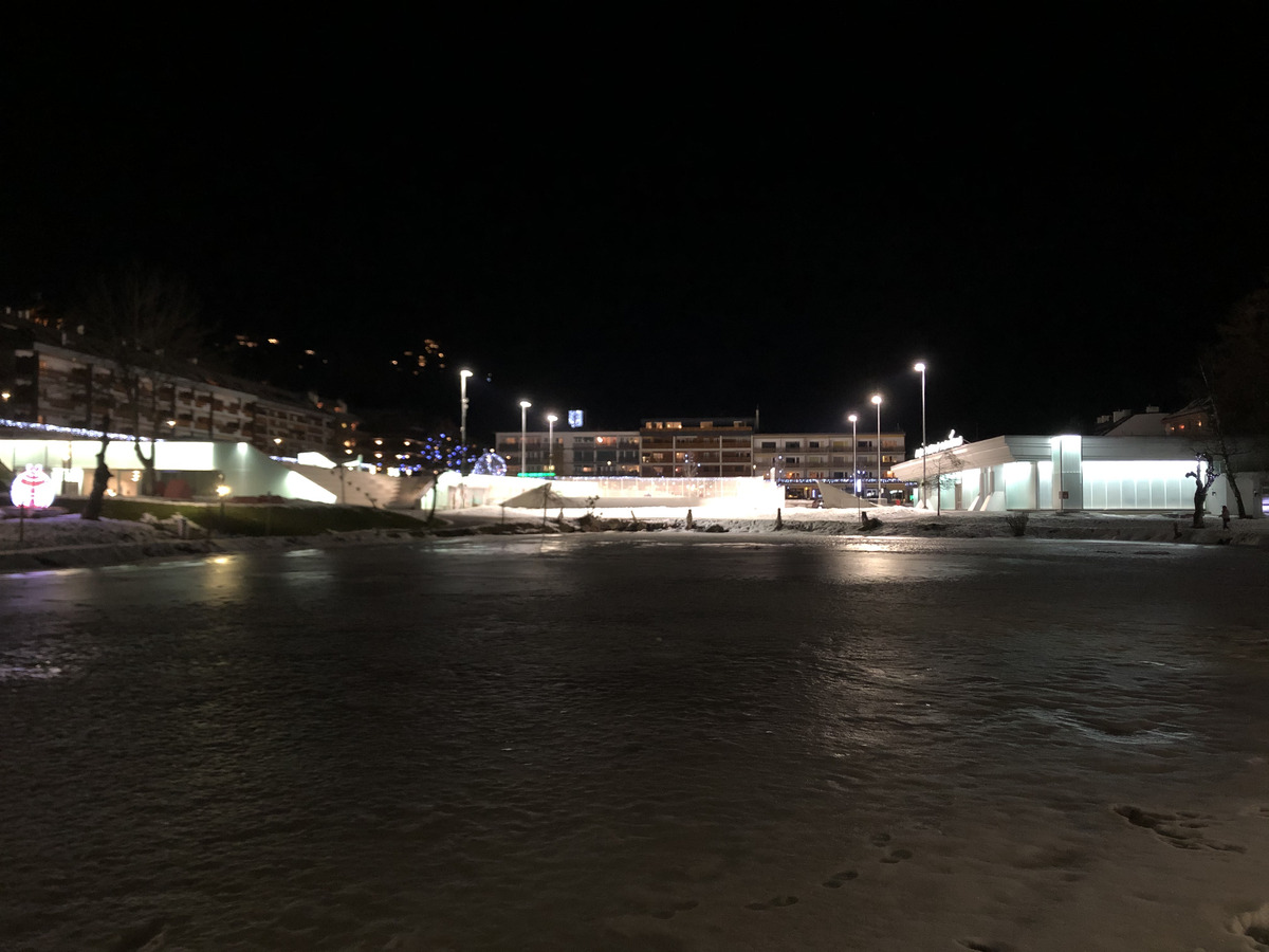 รูปถ่าย สวิสเซอร์แลนด์(Switzerland) ครองส์-มงตานา(Crans Montana) 2020-12 467