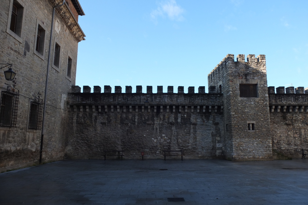 รูปถ่าย สเปน(Spain) บิโตเรีย-กัสเตซ(Vitoria Gasteiz) 2013-01 53