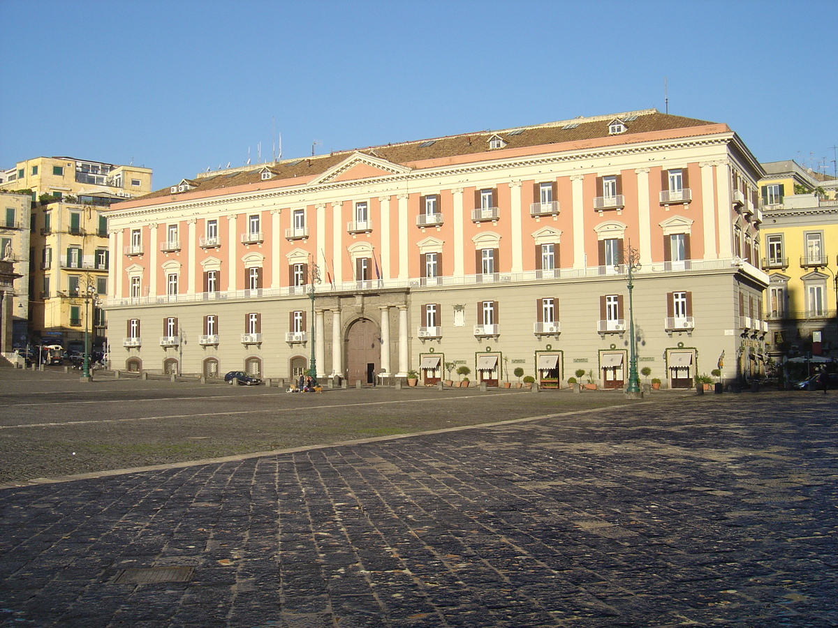 รูปถ่าย อิตาลี(Italy) นาโปลี(Naples) 2004-11 30