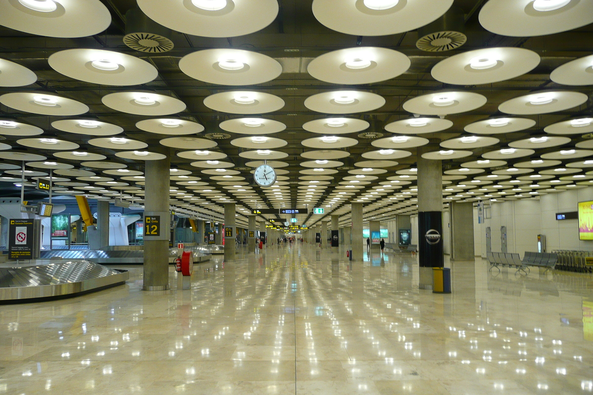 รูปถ่าย สเปน(Spain) มาดริค(Madrid) ท่าอากาศยานบาราคัส(Barajas Airport) 2007-09 67