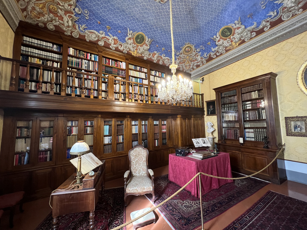 รูปถ่าย อิตาลี(Italy) วอลแตร์รา(Volterra) วังวีตี(Palazzo Viti) 2021-09 64