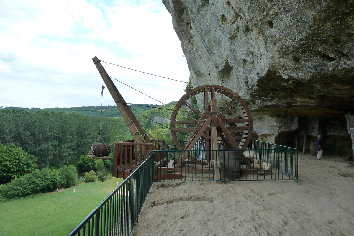 รูปถ่าย ฝรั่งเศส(France) ลาร็อกแซ็งคริสตอฟ(La Roque St Christophe) 2010-08 39