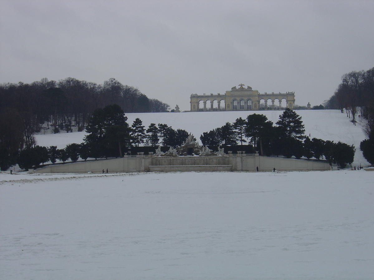 รูปถ่าย ออสเตรีย(Austria) เวียนนา(Vienna) 2005-03 69