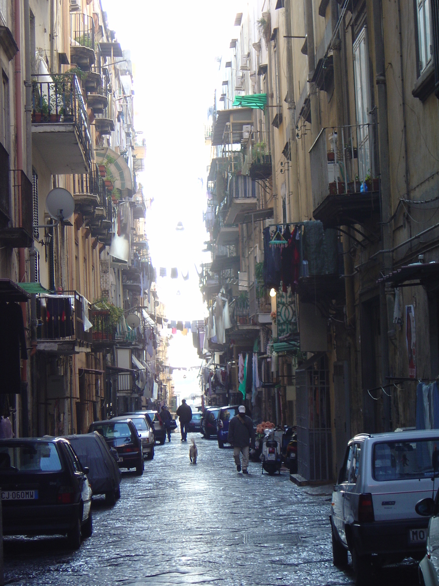 รูปถ่าย อิตาลี(Italy) นาโปลี(Naples) 2004-11 16