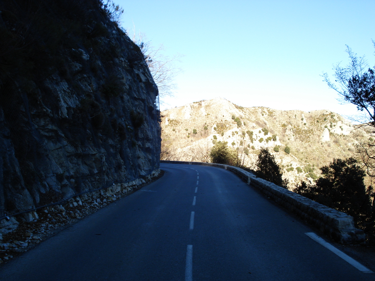 รูปถ่าย ฝรั่งเศส(France) เฟรนช์ริวิเอรา(French Riviera) ถนนจากว็องส์ไปกูร์เซอกูล(Vence to Coursegoule road) 2007-01 31
