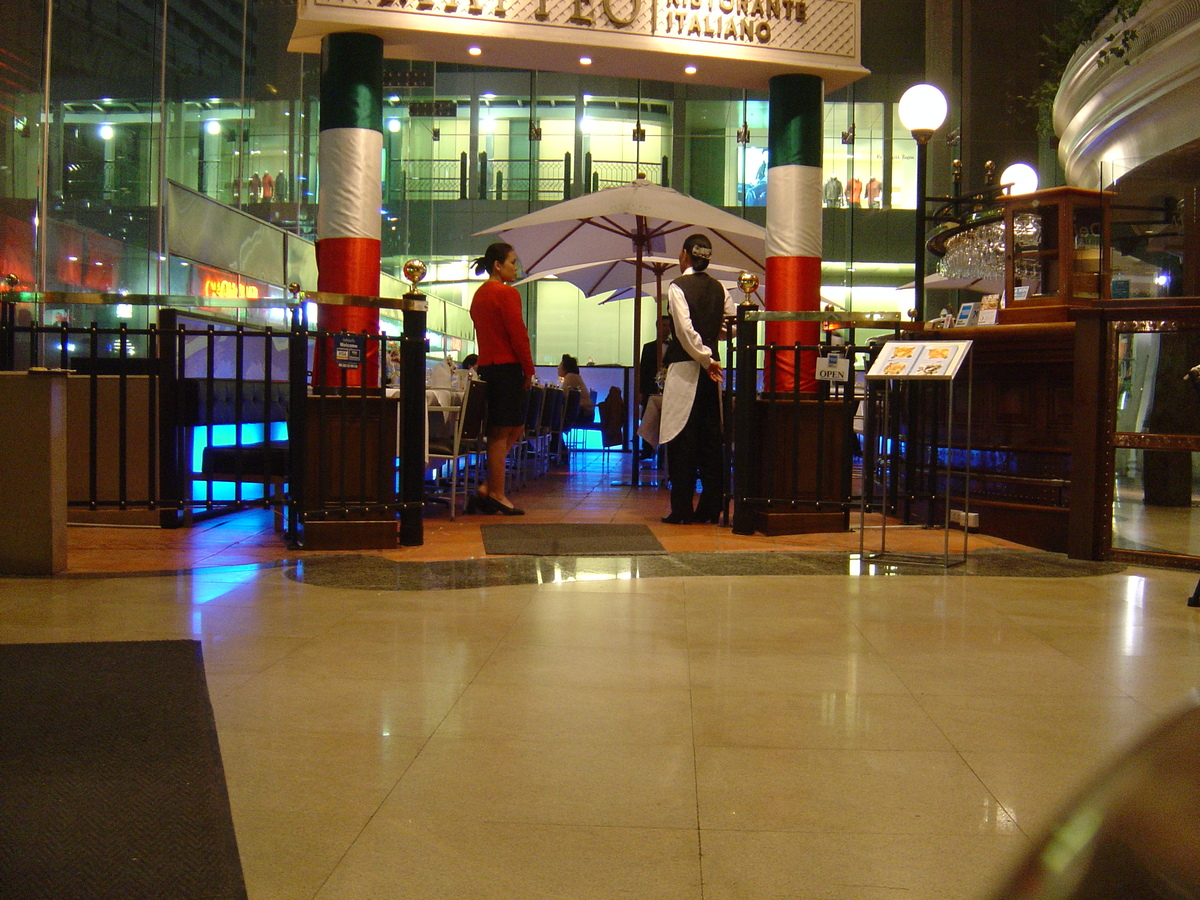 รูปถ่าย ไทย(Thailand) กรุงเทพมหานคร(Bangkok) โรงแรมอินเตอร์คอนติเนนตัล(Intercontinental Hotel) 2004-10 6