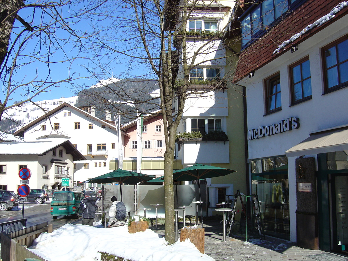 รูปถ่าย ออสเตรีย(Austria) คิทซ์บูเฮล(Kitzbuhel) 2005-03 56