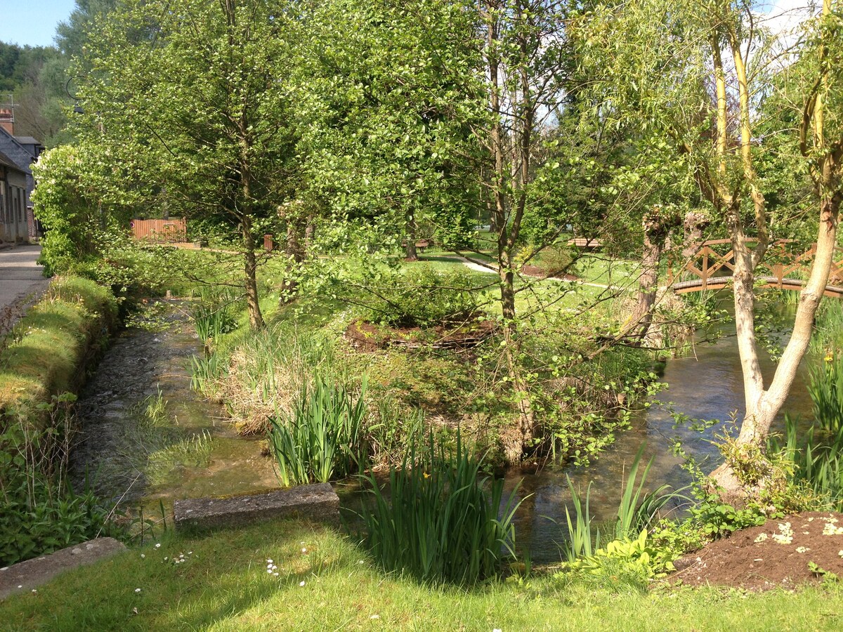 รูปถ่าย ฝรั่งเศส(France) ลียงส์-ลา-ฟอแร(Lyons La Foret) 2014-05 37