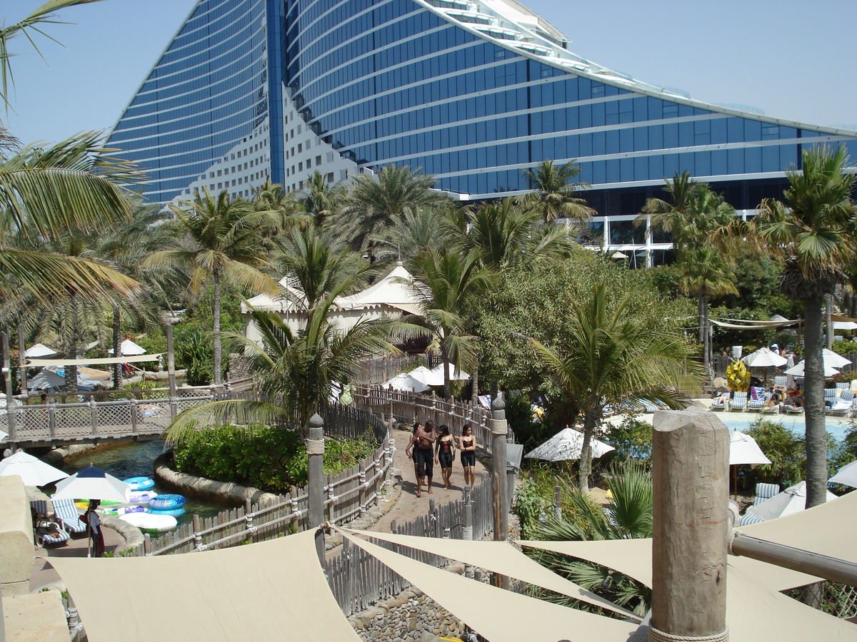 รูปถ่าย สหรัฐอาหรับเอมิเรตส์(United Arab Emirates) ดูไบ(Dubai) สวนน้ำไวลด์วาดี(Wild Wadi) 2007-03 166