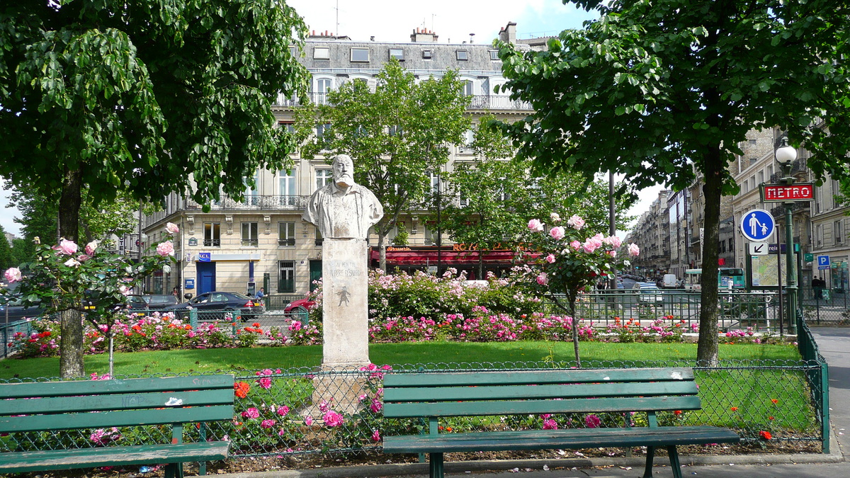 รูปถ่าย ฝรั่งเศส(France) ปารีส(Paris) คุ้มที่ 17 (17th Arrondissement) จัตุรัสแปแรร์(Place Pereire) 2007-05 43
