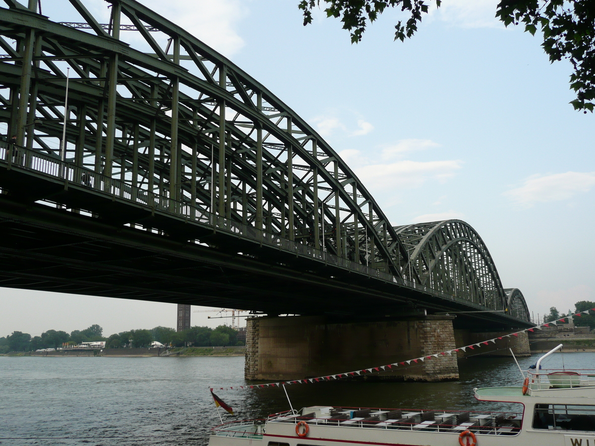 รูปถ่าย เยอรมนี(Germany) โคลอเนียล(Cologne) 2007-05 67