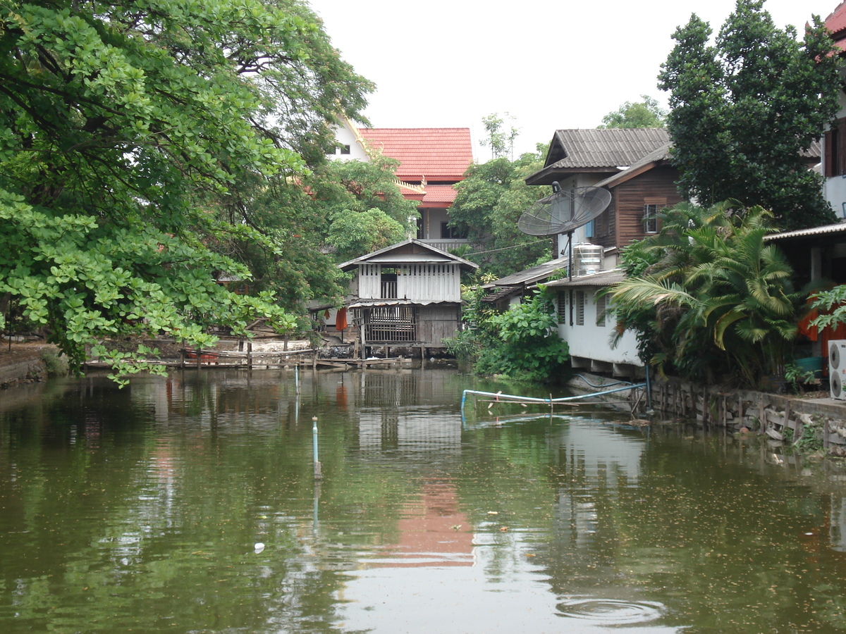 รูปถ่าย ไทย(Thailand) เชียงใหม่(Chiang Mai) ข้างในคุเมืองเชียงใหม่(Inside Canal) วัดพระสิงห์(Wat Phra Sing temple) 2006-04 19
